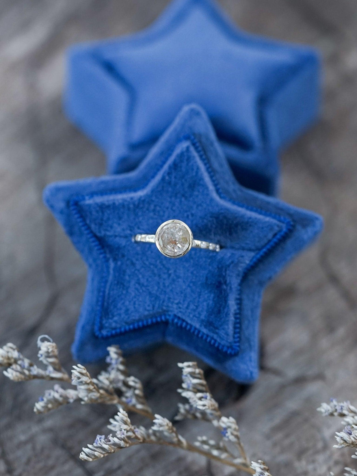 Velvet Ring Box with Ribbon - Gardens of the Sun