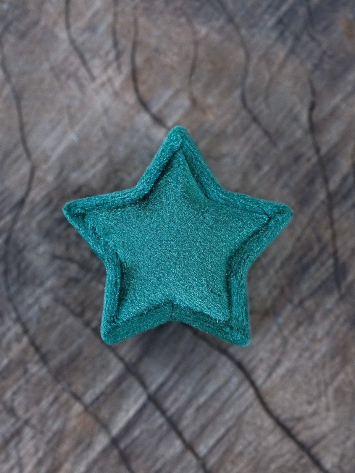 Velvet Star Ring Box - Gardens of the Sun | Ethical Jewelry
