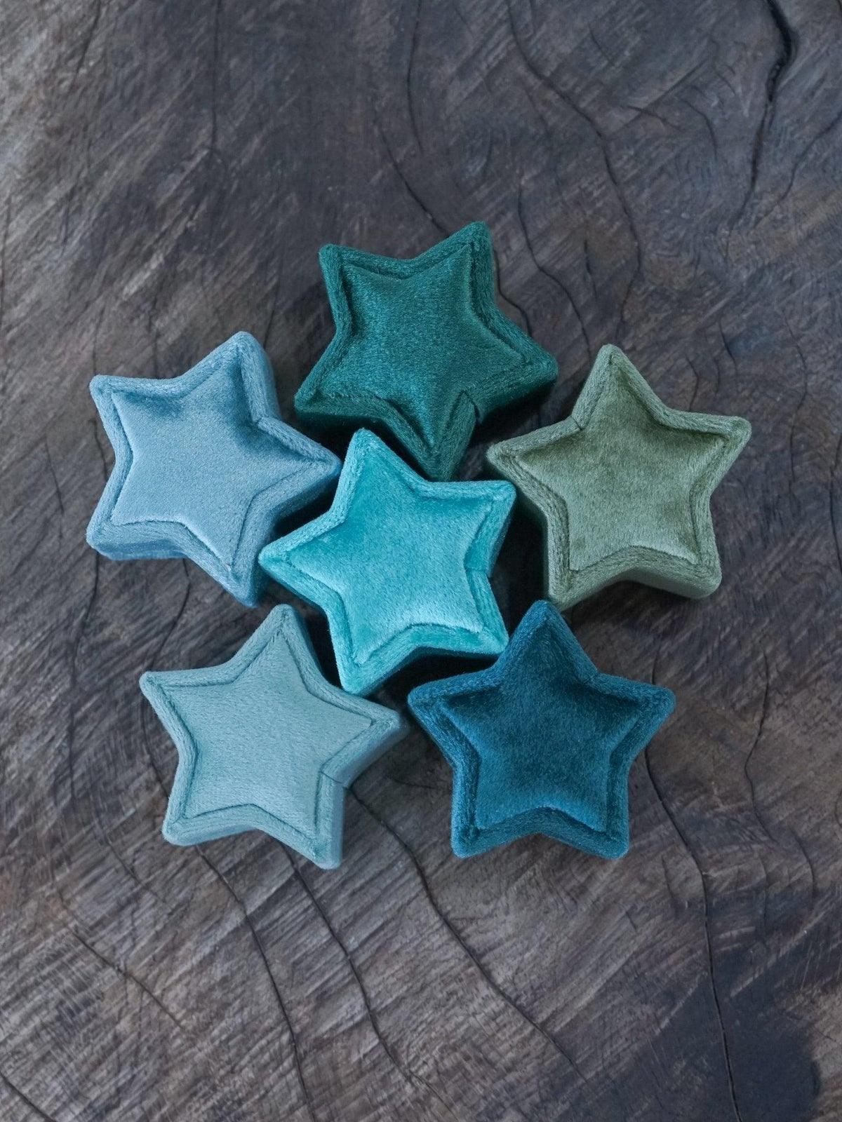 Velvet Star Ring Box - Gardens of the Sun | Ethical Jewelry
