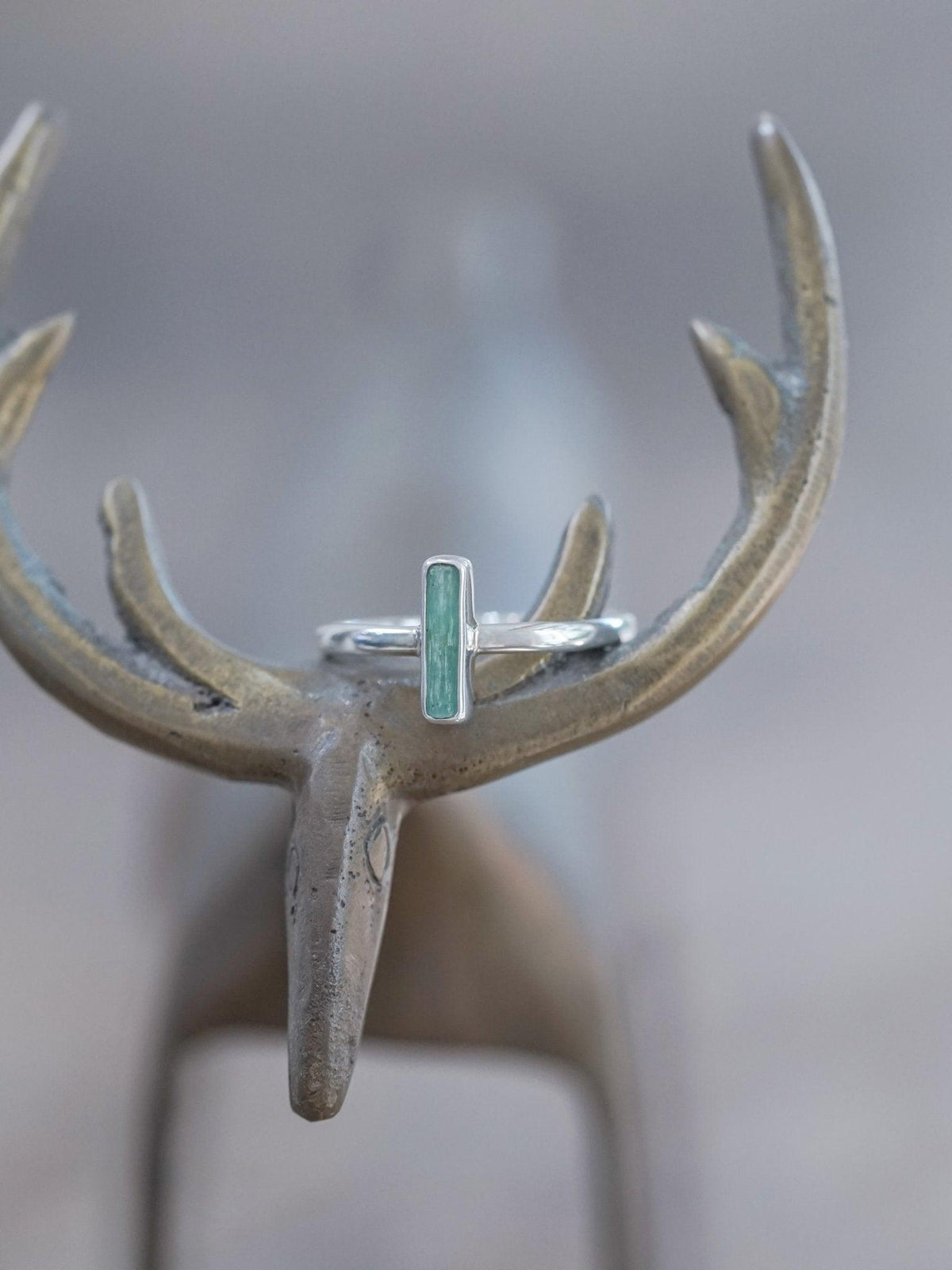 Vertical Emerald Crystal Ring - Gardens of the Sun | Ethical Jewelry