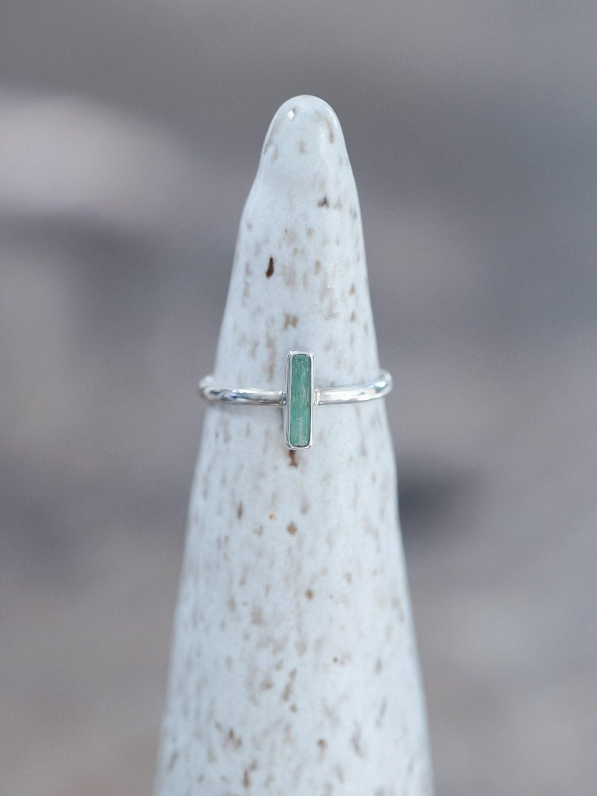 Vertical Emerald Crystal Ring - Gardens of the Sun | Ethical Jewelry