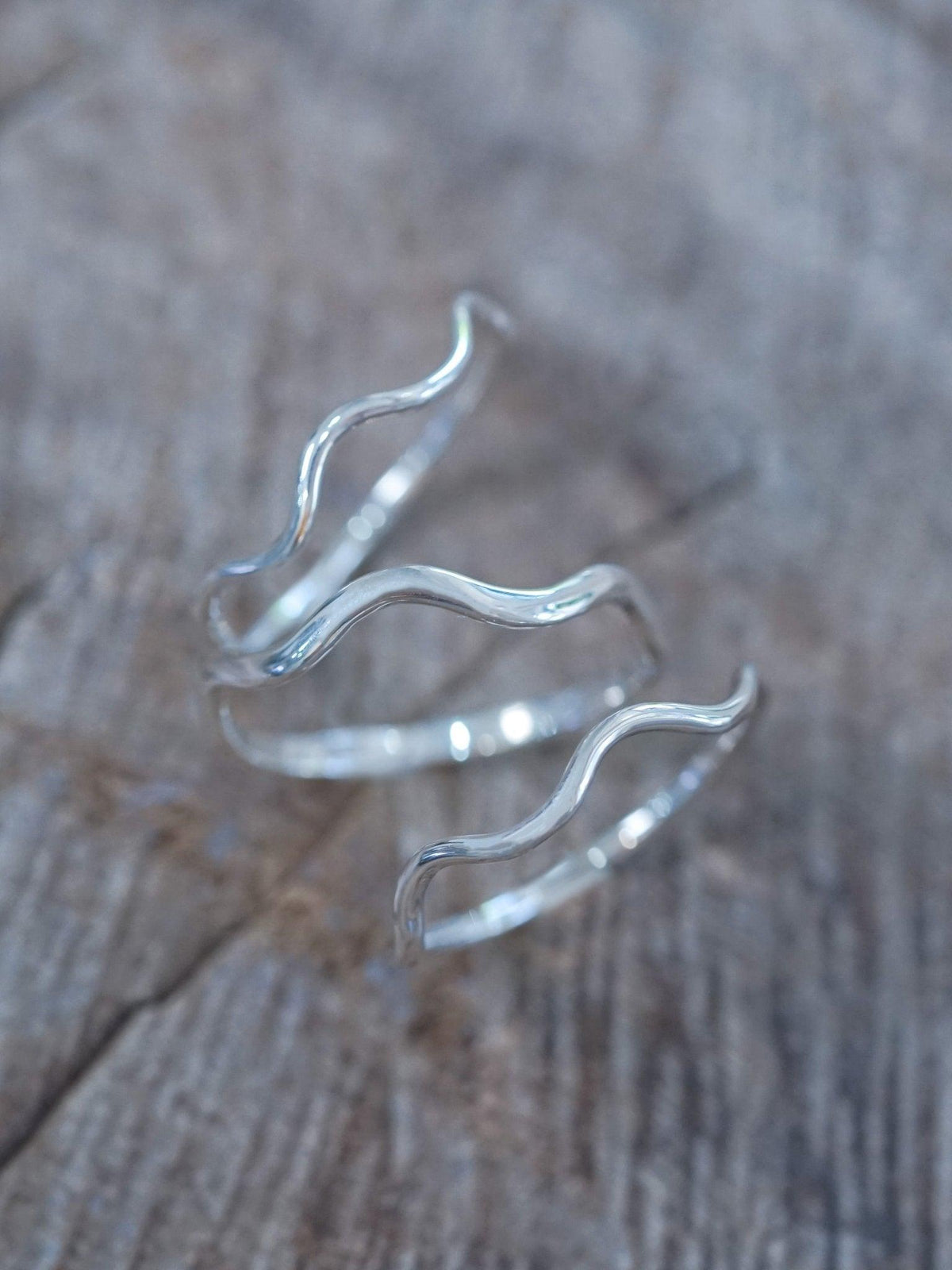 Wavy ring - Gardens of the Sun | Ethical Jewelry