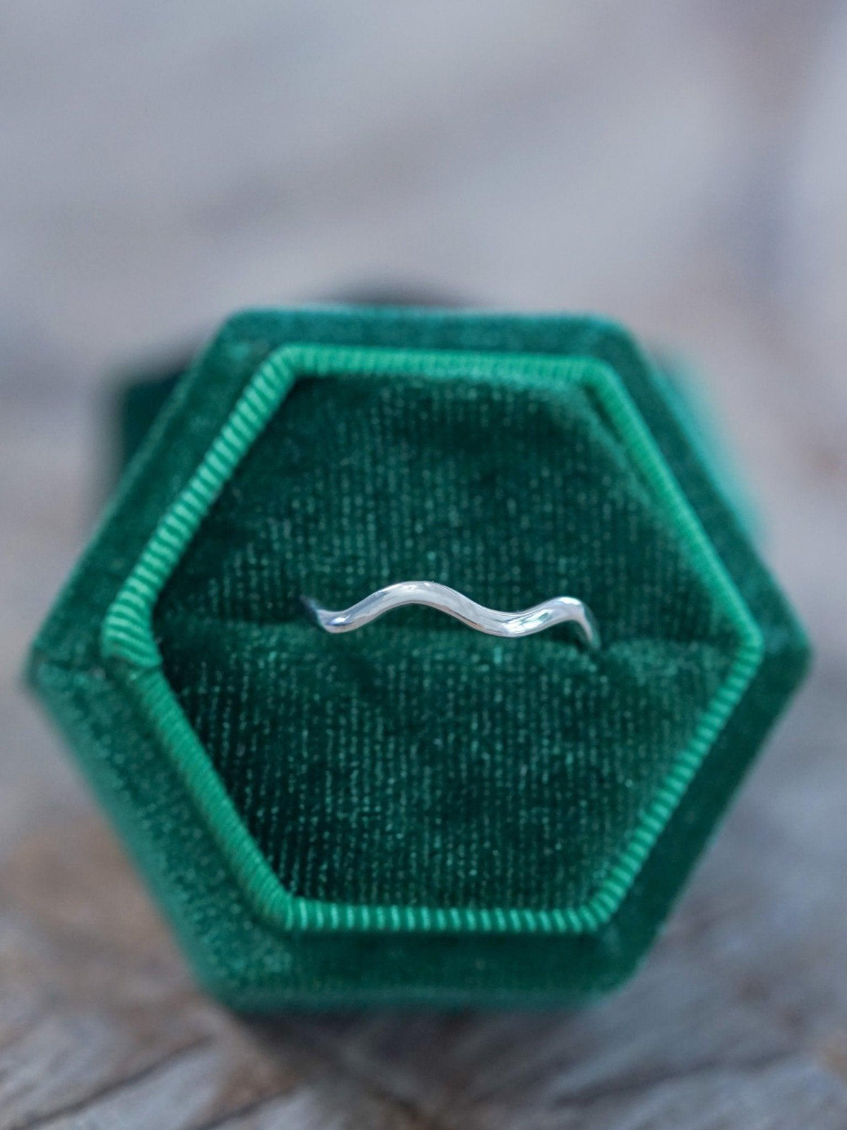 Wavy ring - Gardens of the Sun | Ethical Jewelry