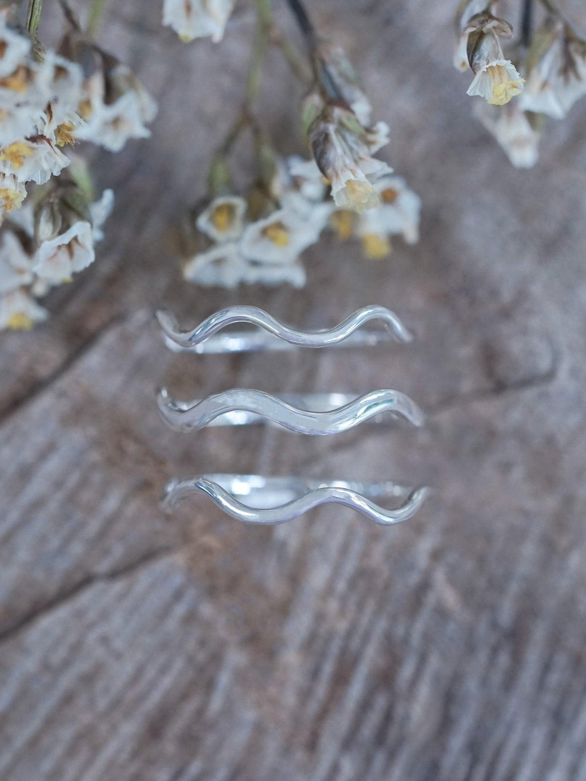 Wavy ring - Gardens of the Sun | Ethical Jewelry