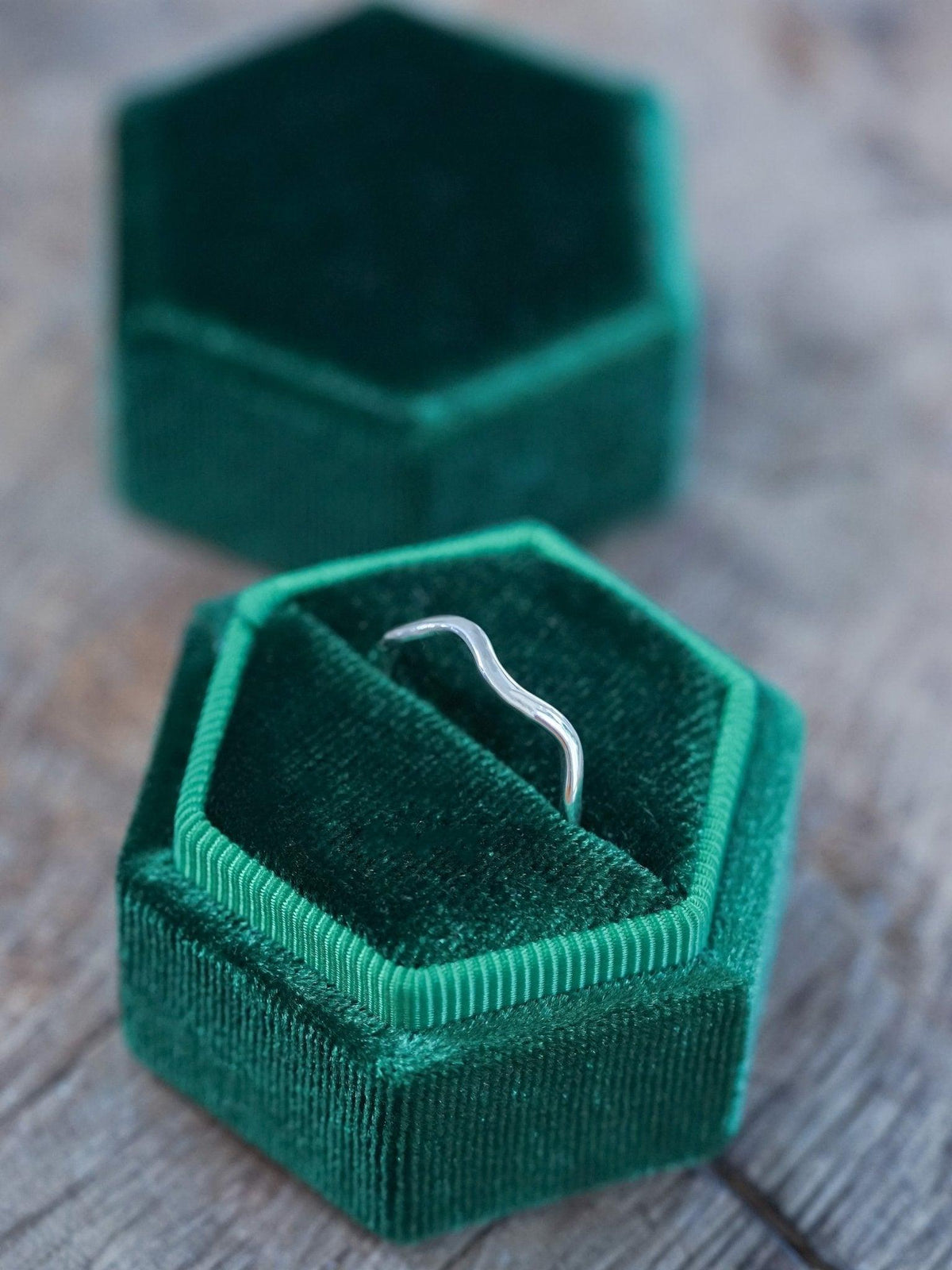 Wavy ring - Gardens of the Sun | Ethical Jewelry