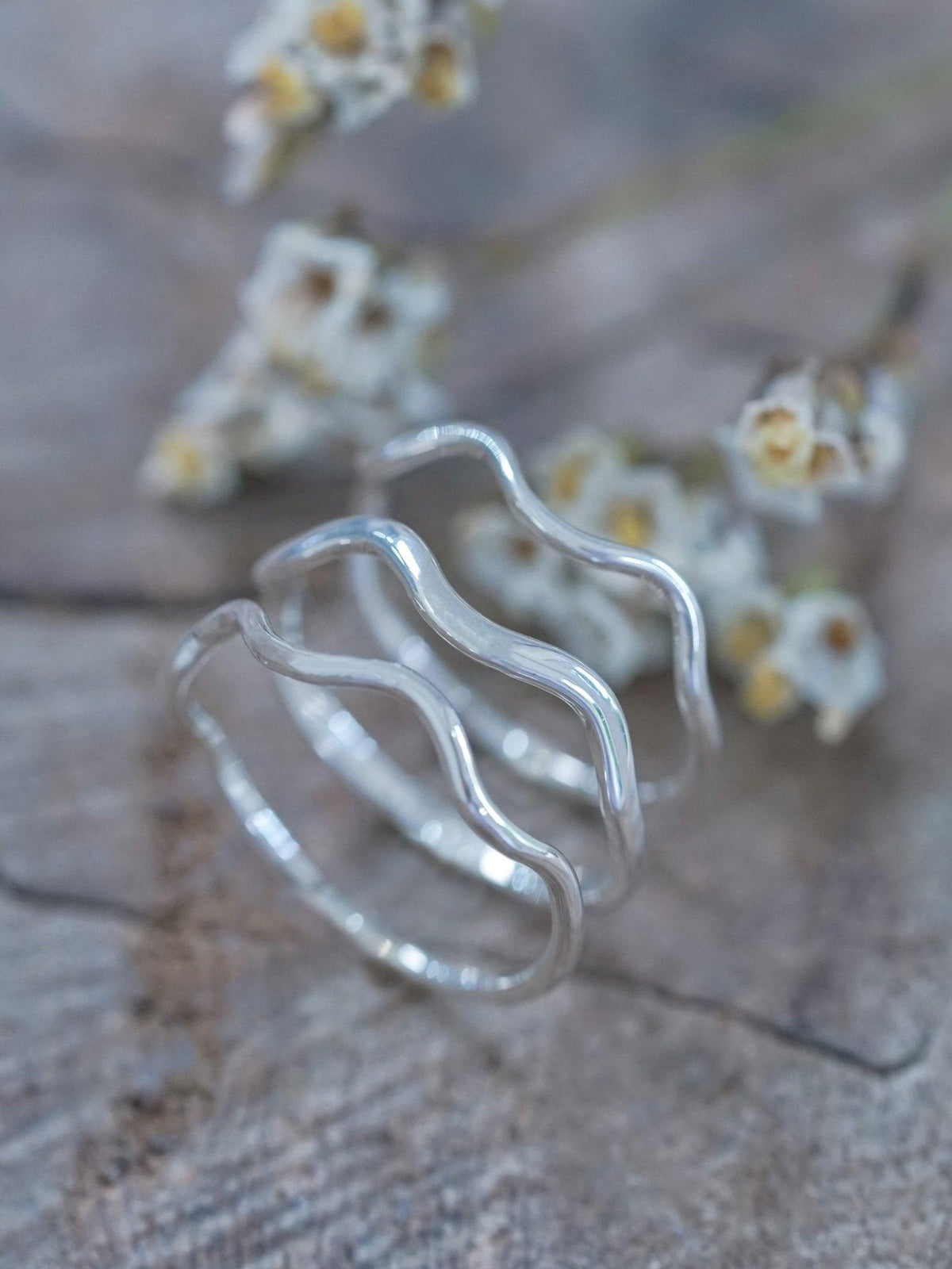 Wavy ring - Gardens of the Sun | Ethical Jewelry