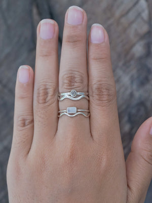 Wavy ring - Gardens of the Sun | Ethical Jewelry
